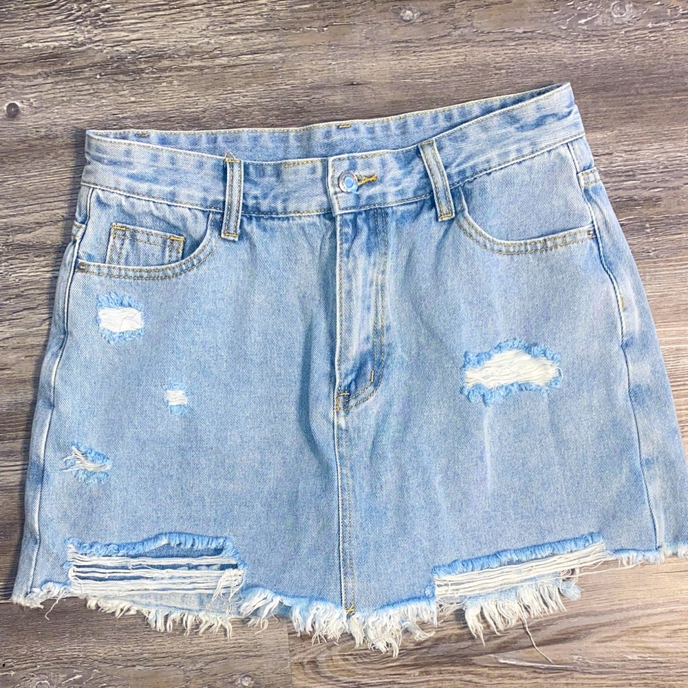 EUC CUPSHE Denim Skort M